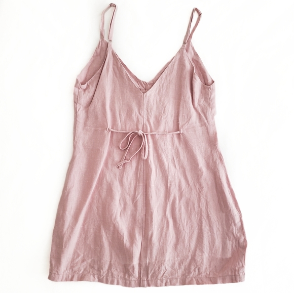 Reformation Kauai linen dress blush pink
Size XS - Picture 7 of 14